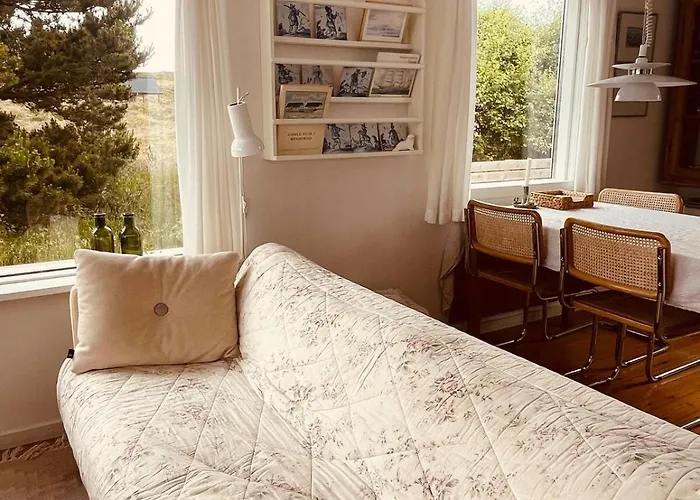 度假居 Classic Vintage House With Sea View - Sonderho *